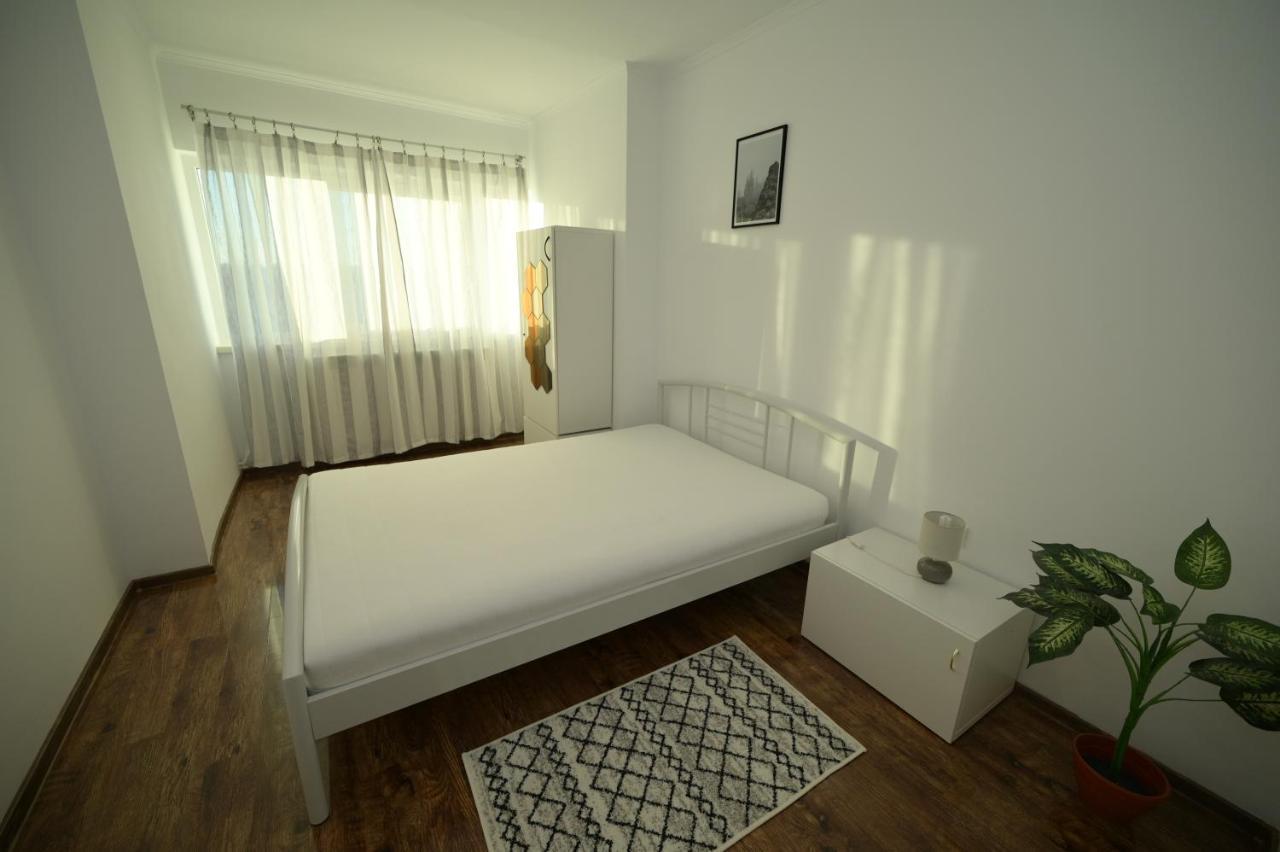 Appartement Le Bleu à Constanţa Extérieur photo